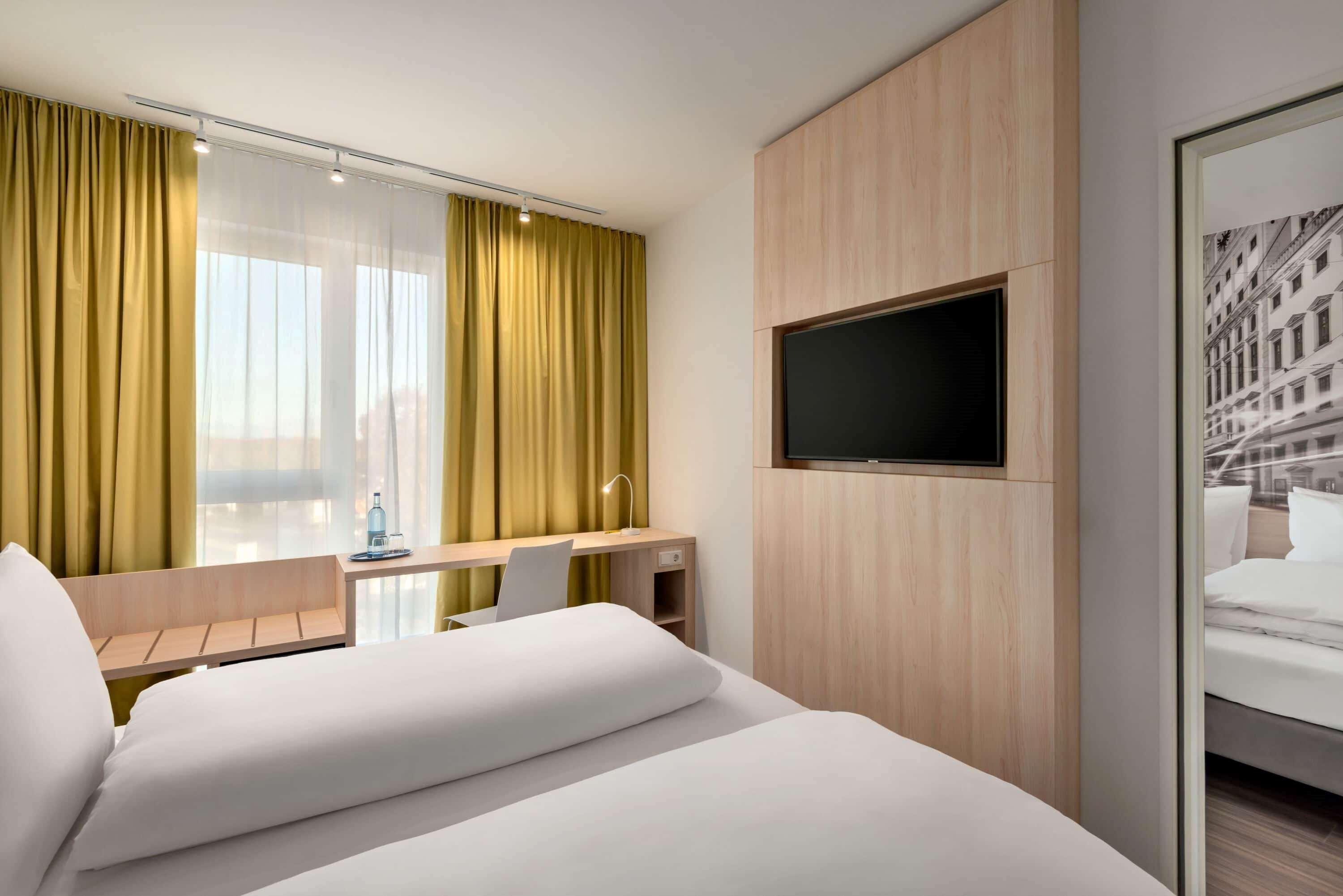 Super 8 By Wyndham Augsburg Hotell Eksteriør bilde