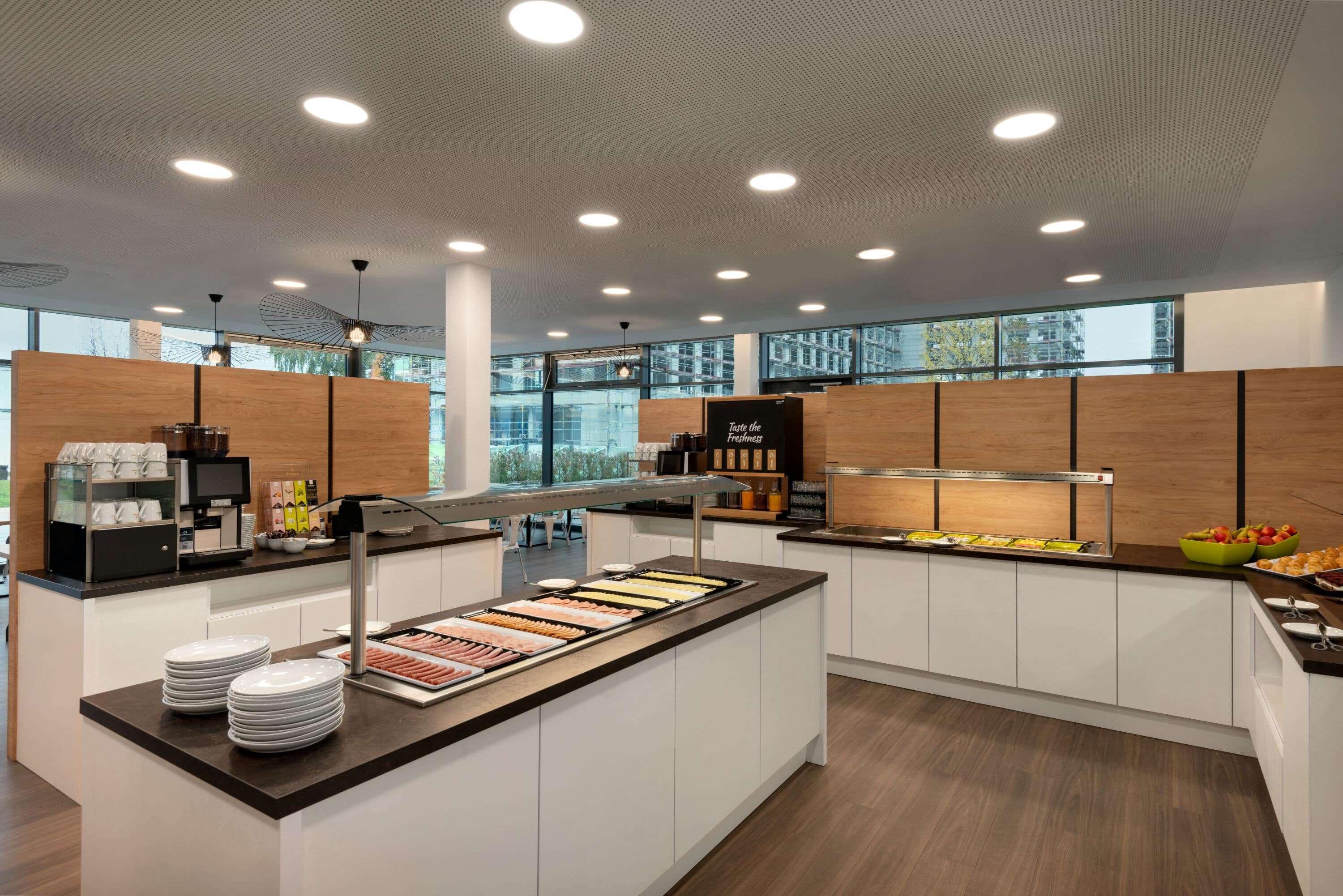 Super 8 By Wyndham Augsburg Hotell Eksteriør bilde